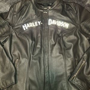 Women's Black Leather Harley Jacket, Size 2W
